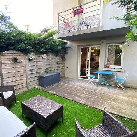 Bel Appartement Proche Tours Centre Bretonneau La Riche Esterno foto