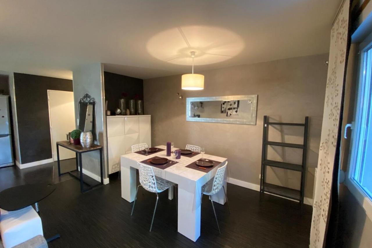 Bel Appartement Proche Tours Centre Bretonneau La Riche Esterno foto